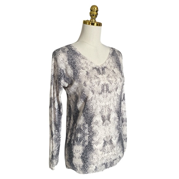 REBECCA TAYLOR | Snakeskin Print Long Sleeve Wool Blend Sweater Top Size XS - Picture 2 of 7